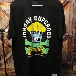 Johnny Cup Cakes Summit 2020 Graphic Funky T~NWOT~~Feel the energy
